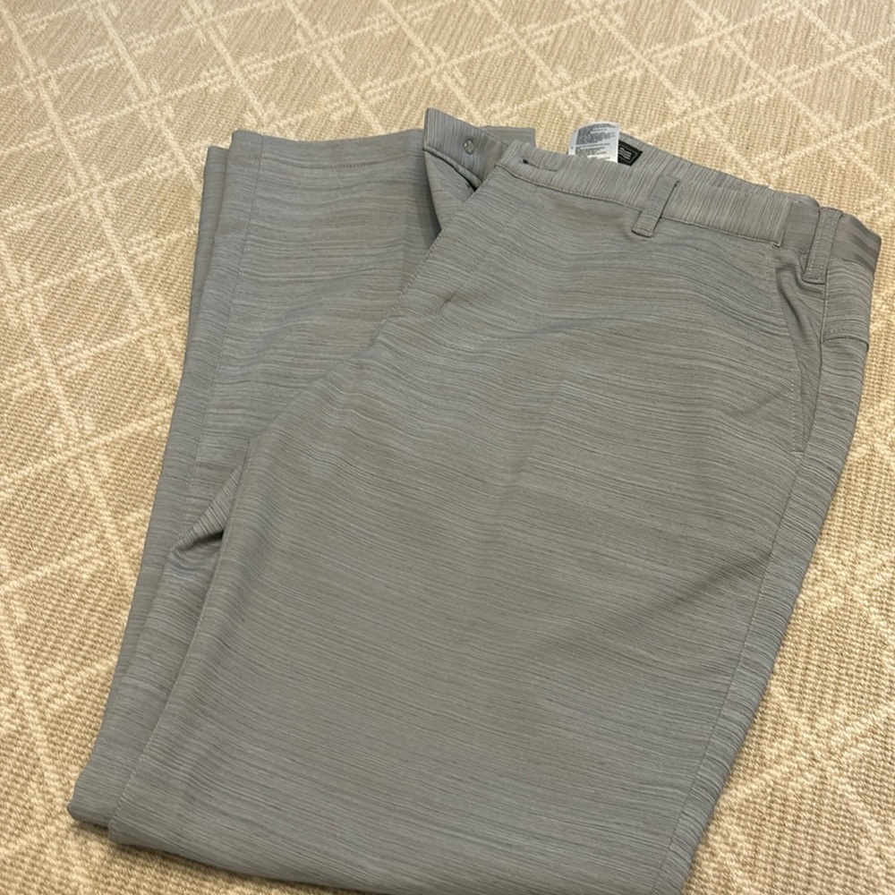 Men's Slim Tech Pants — Light Gray